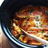 Super Easy Skinny Veggie Crockpot Lasagna - a handful of simple ingredients for a healthy family dinner. | https://quick-lean.today